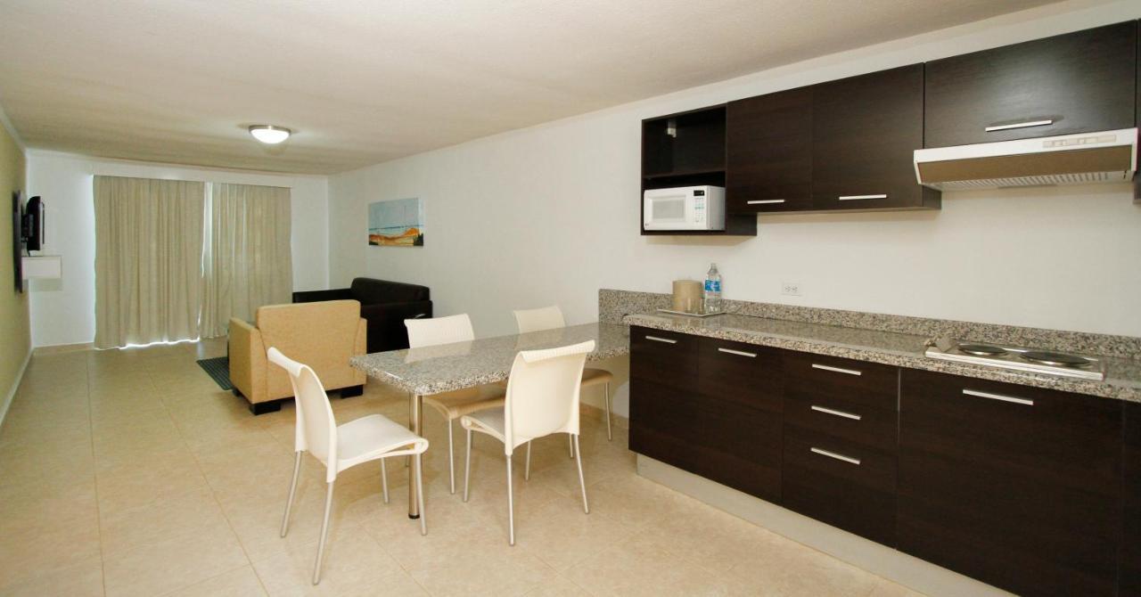 Ld Suites Punta Playa Altagracia Exteriör bild