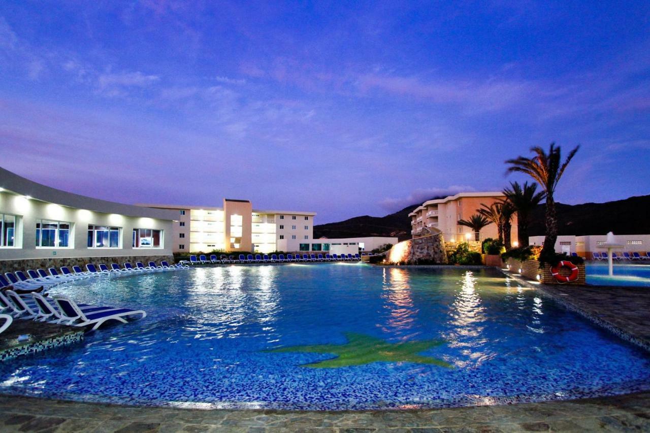 Ld Suites Punta Playa Altagracia Exteriör bild